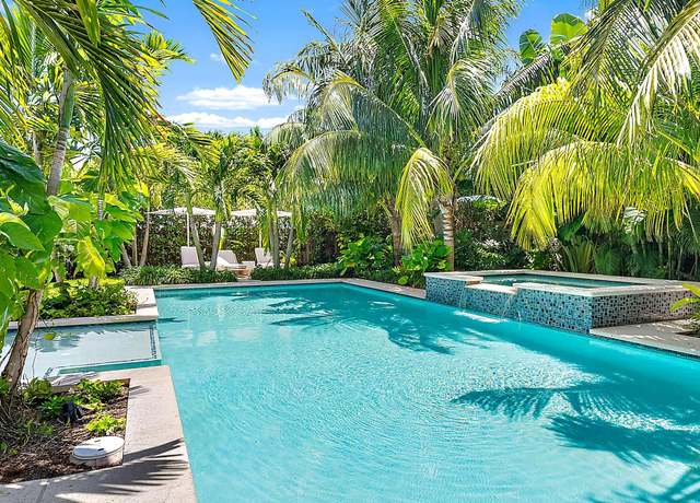 Property at 5401 S Olive Ave, West Palm Beach, FL 33405, 4 beds, 4.5 baths