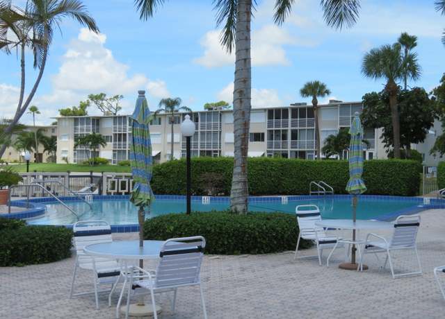 Property at 2682 Garden Dr S #301, Lake Worth, FL 33461, 2 beds, 1 bath