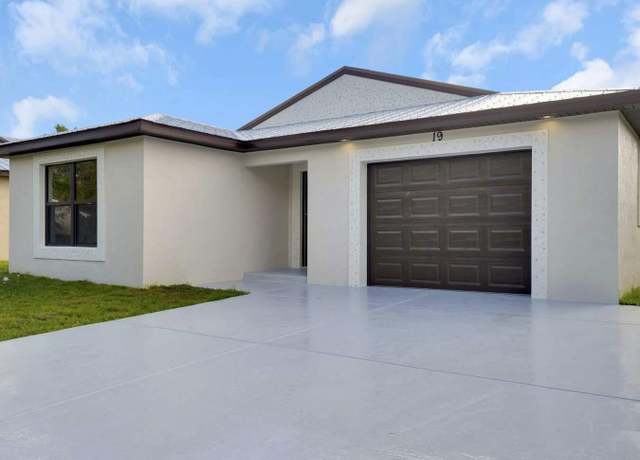 Property at 6114 Spanish Lakes Blvd, Fort Pierce, FL 34951, 2 beds, 2.5 baths