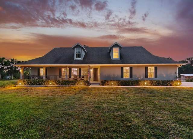 Property at 1735 Covey Run Ct SW, Vero Beach, FL 32968, 4 beds, 4.5 baths