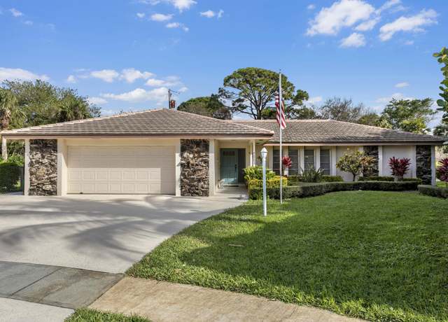 Property at 2063 Ascott Cir, North Palm Beach, FL 33408, 3 beds, 3 baths