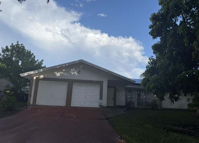 Property at 4228 Waverly Dr, West Palm Beach, FL 33407, 3 beds, 2 baths