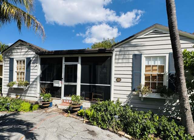 Property at 525 Flamingo Dr, West Palm Beach, FL 33401, 3 beds, 2 baths
