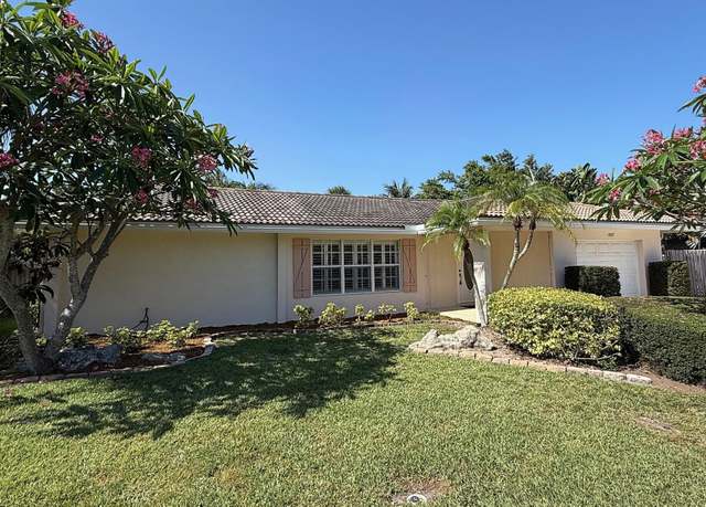 Property at 1807 Crafton Rd, North Palm Beach, FL 33408, 3 beds, 2 baths