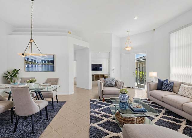 Property at 7681 Rockford Rd, Boynton Beach, FL 33472, 3 beds, 2 baths