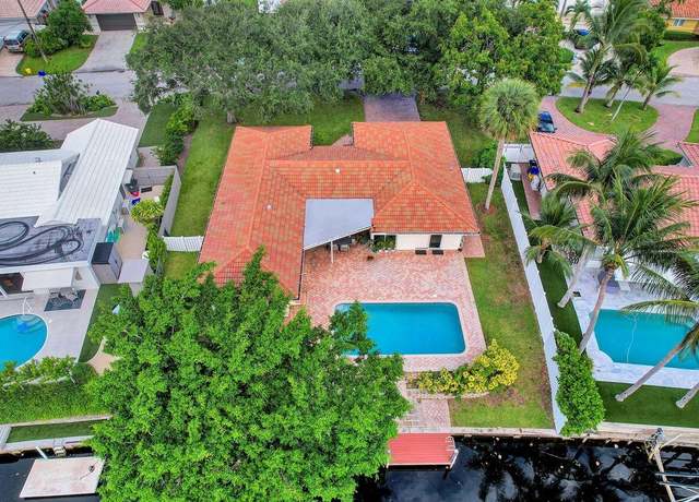 Property at 1198 SW 5th Ct, Boca Raton, FL 33432, 3 beds, 2 baths