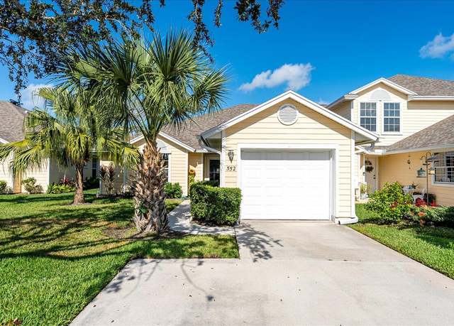 Property at 552 6th Ln, Vero Beach, FL 32962, 3 beds, 2 baths