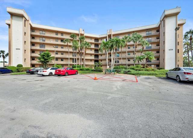 Property at 4640 Lucerne Lakes 503 Blvd #503, Lake Worth, FL 33467, 2 beds, 2 baths