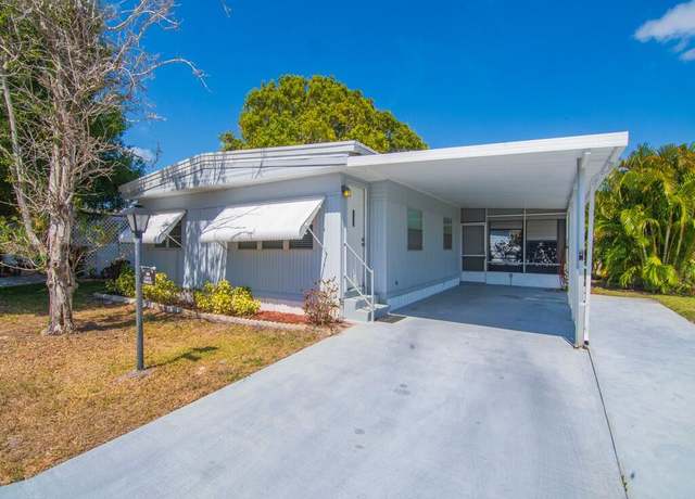 Property at 300 NE Opal Dr, Jensen Beach, FL 34957, 2 beds, 2 baths