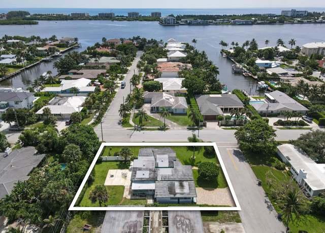 Property at 2301 N Lakeside Dr, Lake Worth, FL 33460, 3 beds, 2 baths