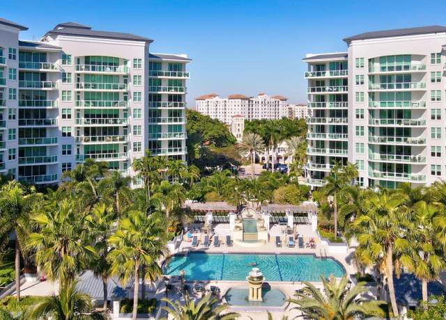 Property at 500 SE Mizner Blvd Unit A209, Boca Raton, FL 33432, 2 beds, 2.5 baths