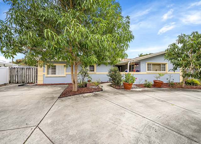 Property at 602 SE 6 Ave, Deerfield Beach, FL 33441, 3 beds, 3 baths