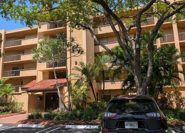 Property at 450 Egret Cir, Delray Beach, FL 33444, 2 beds, 2 baths