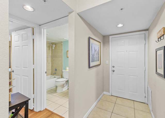 Property at 281 SW Palm Dr #105, Port Saint Lucie, FL 34986, 2 beds, 2 baths