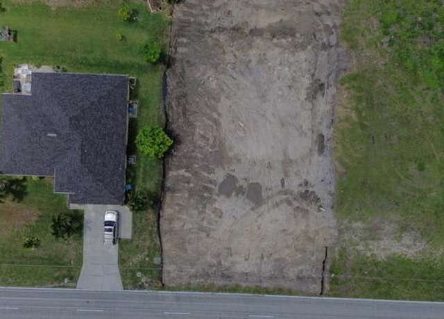 Property at 2001 Kismet Pkwy E, Cape Coral, FL 33909