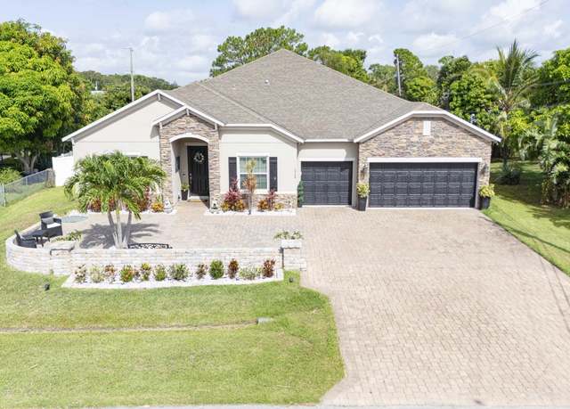 Property at 6920 NW Jorgensen Rd, Port Saint Lucie, FL 34983, 4 beds, 3 baths