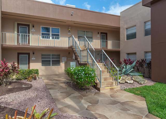 Property at 518 Burgundy K Unit K, Delray Beach, FL 33484, 2 beds, 2 baths