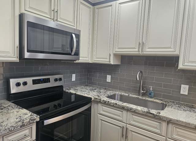Property at 277 Markham M, Deerfield Beach, FL 33442, 2 beds, 1.5 baths