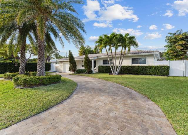 Property at 2205 NE 30th St, Lighthouse Point, FL 33064, 3 beds, 2 baths