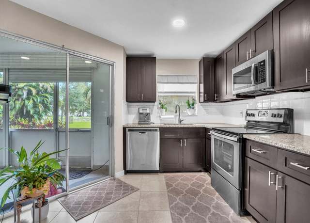 Property at 3524 Via Poinciana #102, Lake Worth, FL 33467, 2 beds, 2 baths