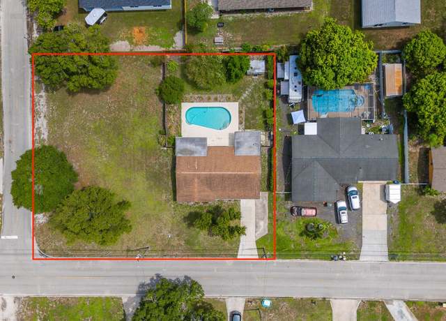 Property at 1503 Wyoming Ave, Fort Pierce, FL 34982, 3 beds, 2 baths