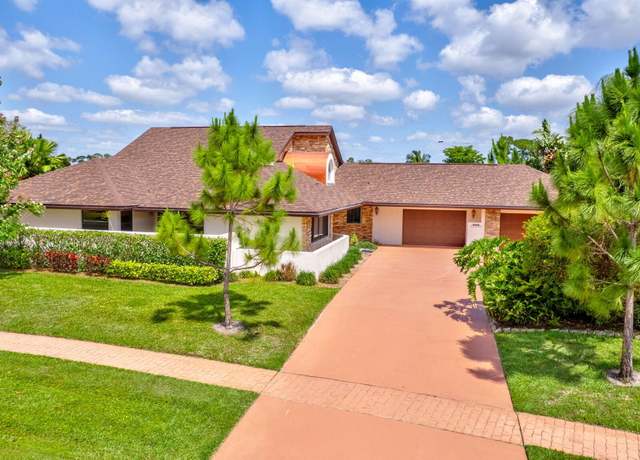 Property at 12682 Headwater Cir, Wellington, FL 33414, 3 beds, 3.5 baths