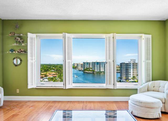 Property at 555 SE 6th Ave Unit 11g, Delray Beach, FL 33483, 2 beds, 2 baths