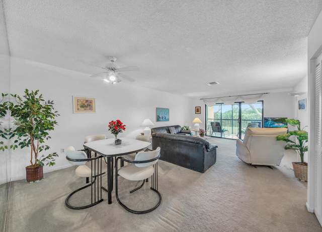 Property at 36 Stratford Ln Unit F, Boynton Beach, FL 33436, 2 beds, 2 baths