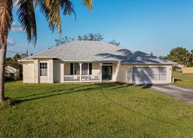 Property at 482 SW South Quick Cir, Port Saint Lucie, FL 34953, 3 beds, 2.5 baths