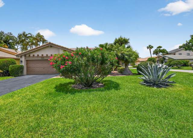 Property at 5743 Lakeview Mews Cir, Boynton Beach, FL 33437, 2 beds, 2 baths