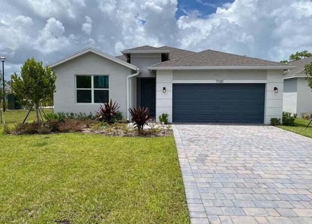 Property at 6730 SE Park Trace Dr, Stuart, FL 34997, 4 beds, 2 baths