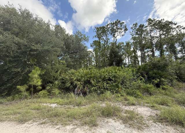 Property at 7602 18th Pl, Labelle, FL 33935