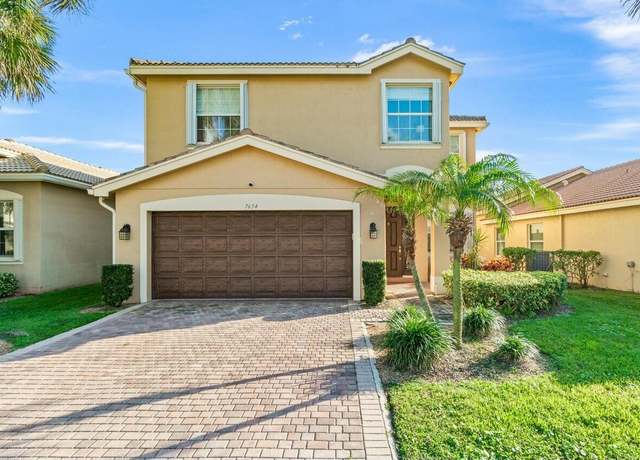 Property at 7654 Jewelwood Dr, Boynton Beach, FL 33437, 6 beds, 4 baths