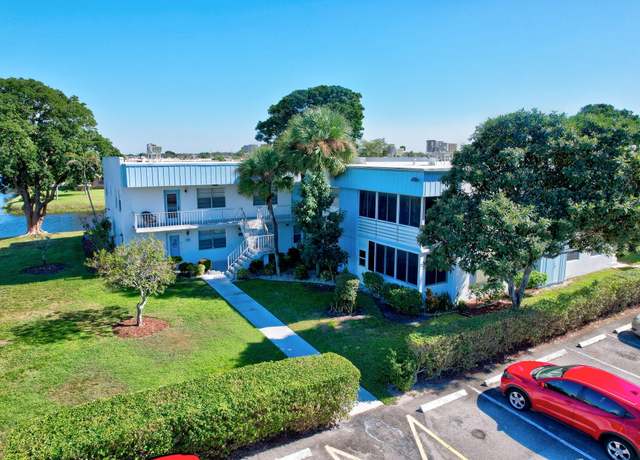 Property at 431 Saxony I Unit I, Delray Beach, FL 33446, 2 beds, 2 baths