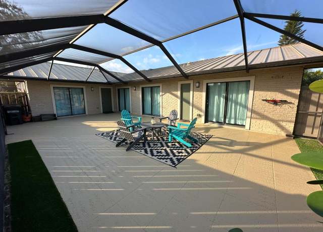 Property at 5550 Golden Eagle Cir, Palm Beach Gardens, FL 33418, 3 beds, 2 baths