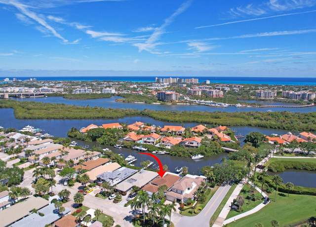 Property at 17026 Bay St, Jupiter, FL 33477, 3 beds, 2 baths