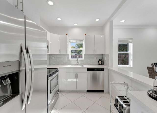 Property at 1450 N Riverside Dr #103, Pompano Beach, FL 33062, 1 bed, 1 bath