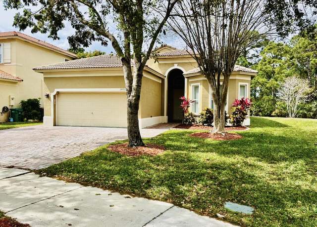 Property at 5663 Sunberry Cir, Fort Pierce, FL 34951, 5 beds, 3 baths