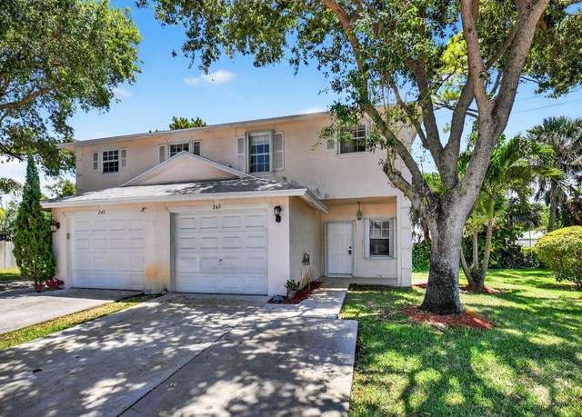 Property at 245 Leland Ln, Greenacres, FL 33463, 3 beds, 2.5 baths