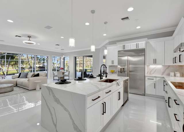 Property at 11960 Torreyanna Cir, West Palm Beach, FL 33412, 4 beds, 3.5 baths