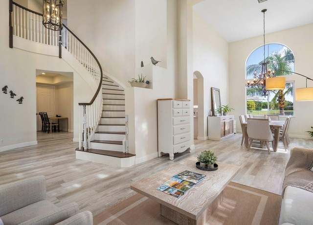 Property at 4647 Windward Cove Ln, Wellington, FL 33449, 5 beds, 3 baths