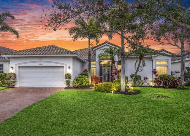 Property at 11380 SW Aspen Ln, Port Saint Lucie, FL 34987, 3 beds, 2.5 baths
