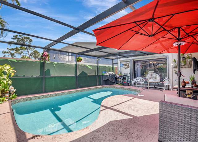 Property at 4582 Holly Lake Dr, Lake Worth, FL 33463, 2 beds, 2 baths