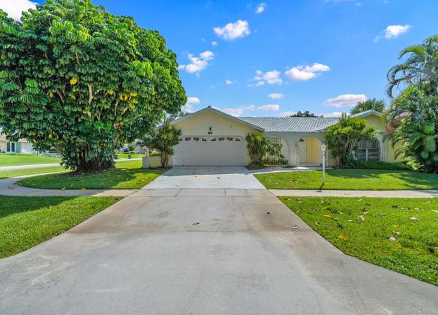 Property at 12754 Westport Cir, Wellington, FL 33414, 4 beds, 2.5 baths