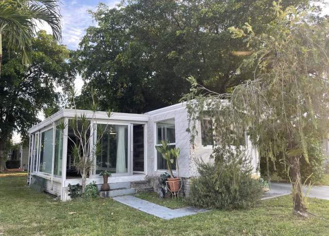 Property at 6204 NW 29th St, Margate, FL 33063, 1 bed, 1.5 baths