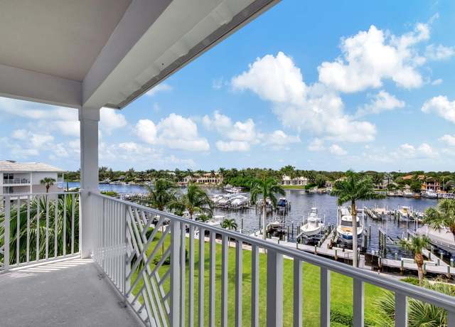 Property at 444 Bay Colony Dr N, Juno Beach, FL 33408, 3 beds, 2.5 baths
