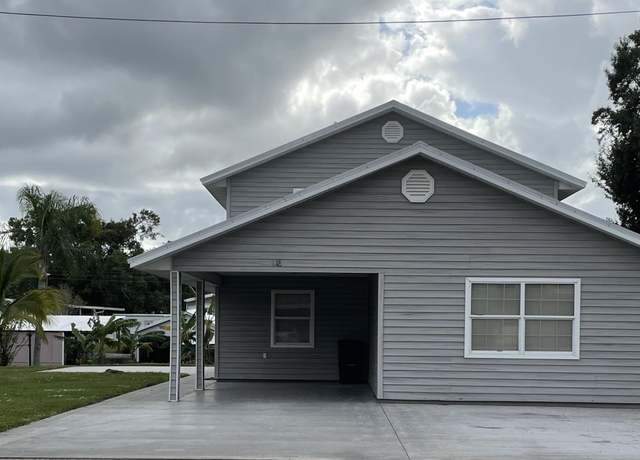 Property at 1118 6th St, Okeechobee, FL 34974, 2 beds, 2 baths