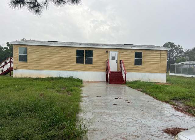 Property at 3130 Carter Ct, Sebring, FL 33870, 3 beds, 2 baths