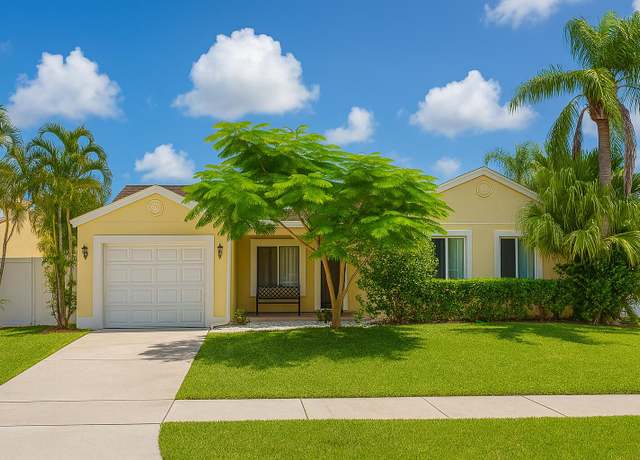Property at 19010 Cloud Lake Cir, Boca Raton, FL 33496, 3 beds, 2 baths