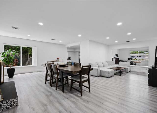 Property at 4534 Brady Blvd, Delray Beach, FL 33445, 3 beds, 2 baths